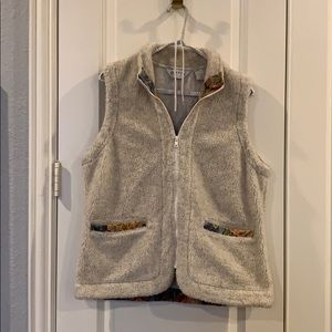 Orvis Women’s Fleece Zip Front Vest